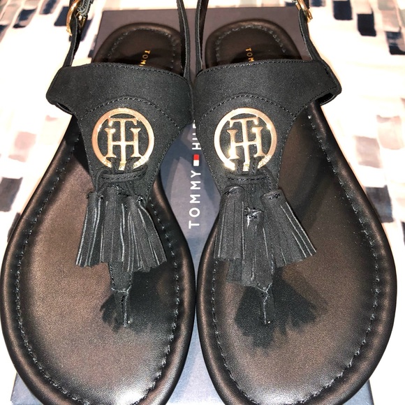 Authentic New Tommy Hilfiger Thong Sandals W/Tassels. Size 7 - Picture 11 of 12